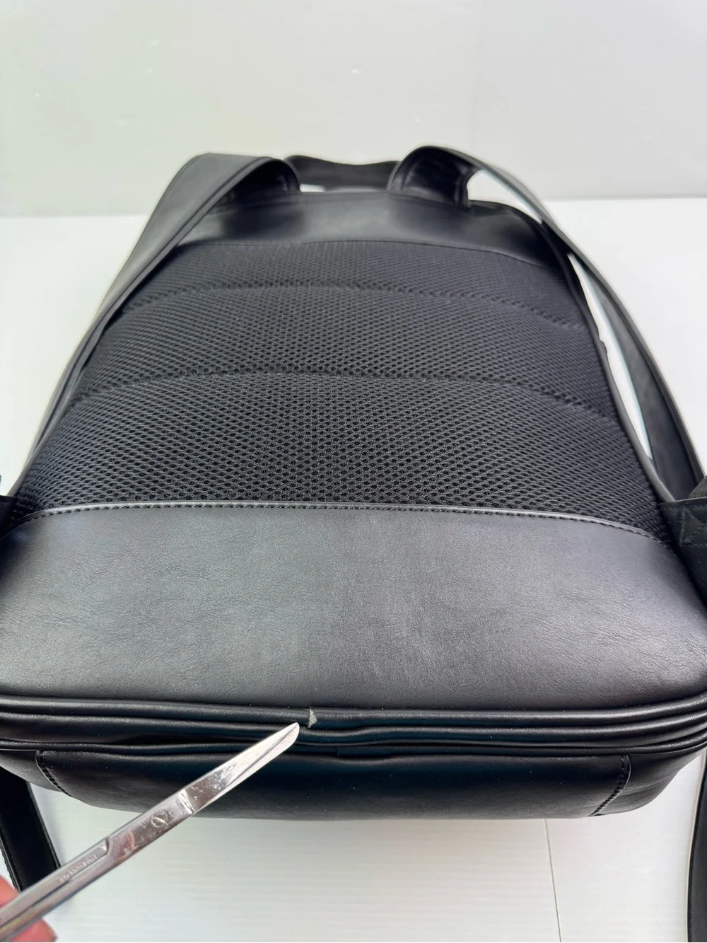 Qualtrics black waterproof